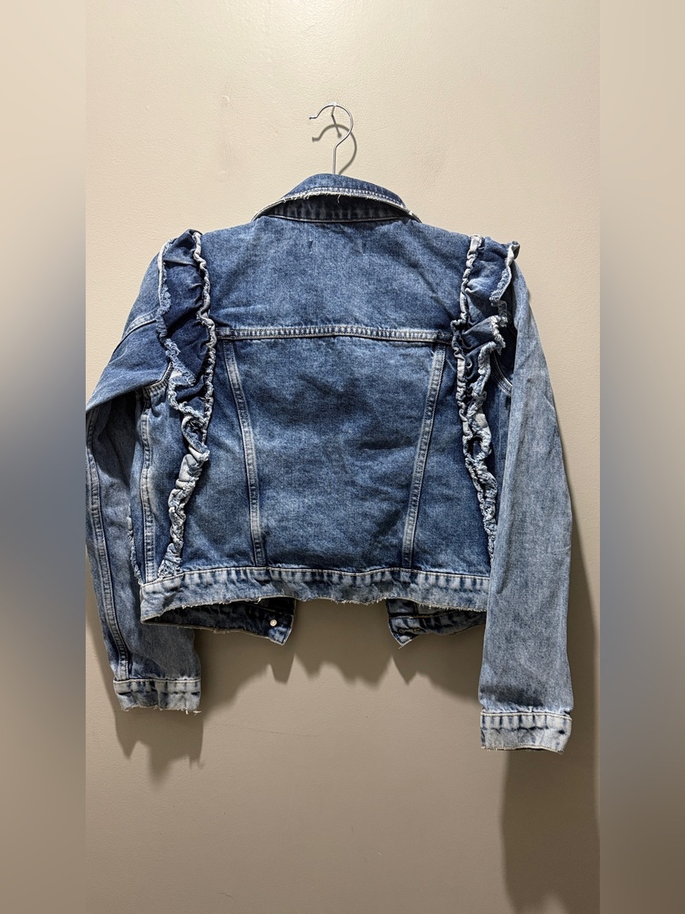 Zara Cropped Ruffle Demin Jacket - Picture 6 of 6
